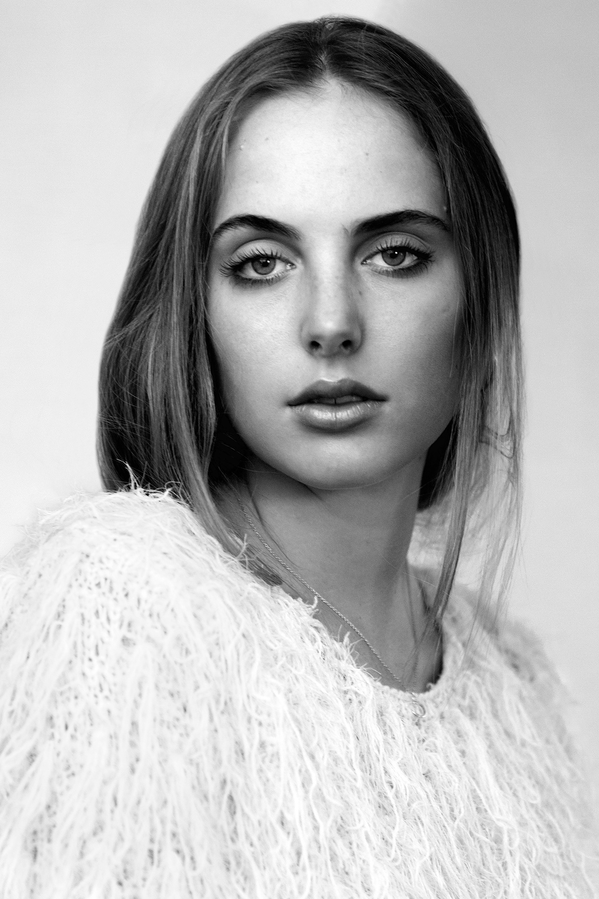 fashion photography portrait black and white digital Canon 5D MarkII Kirsten Tredoux