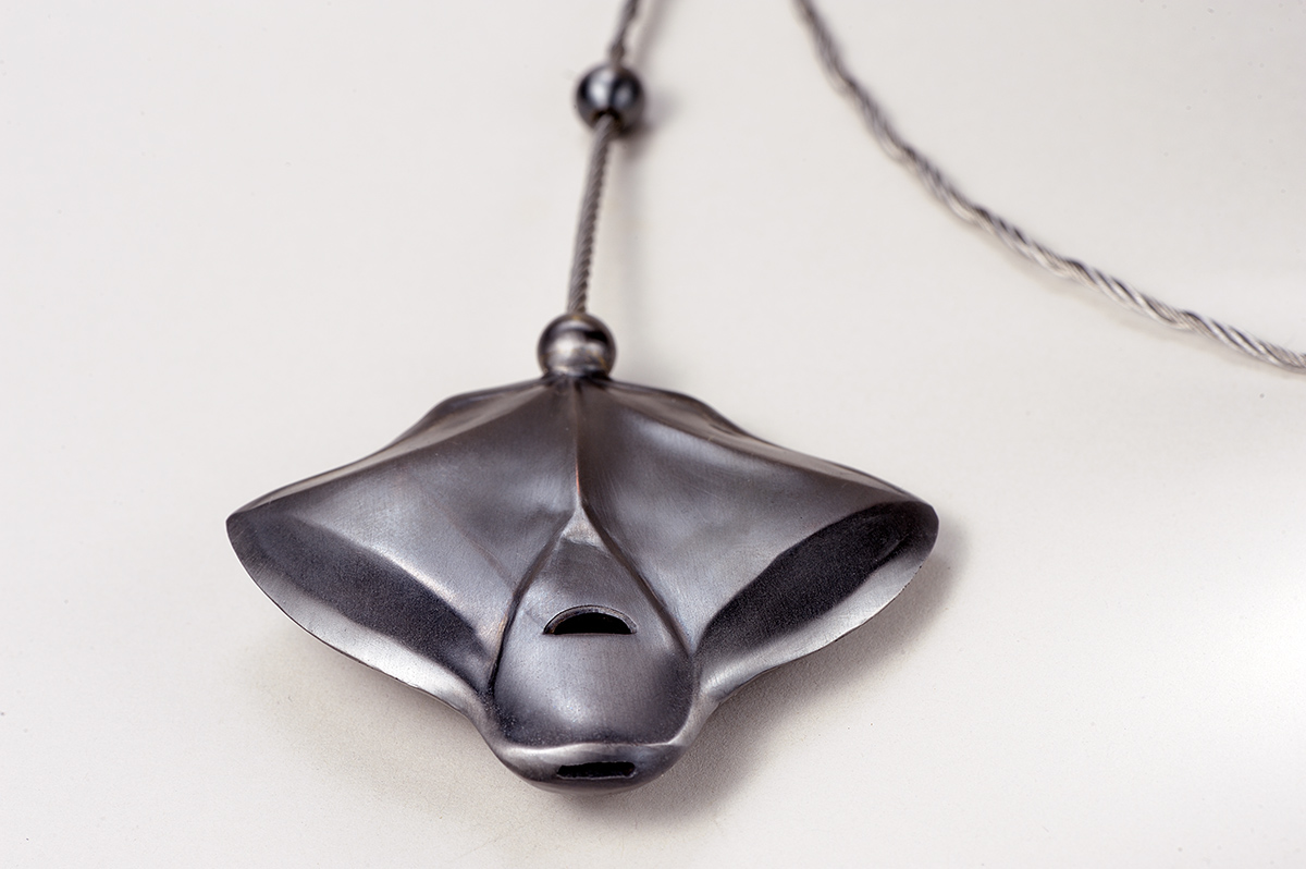 ray whistle Black Rhodium Necklace pearl copper Jewellery pendant