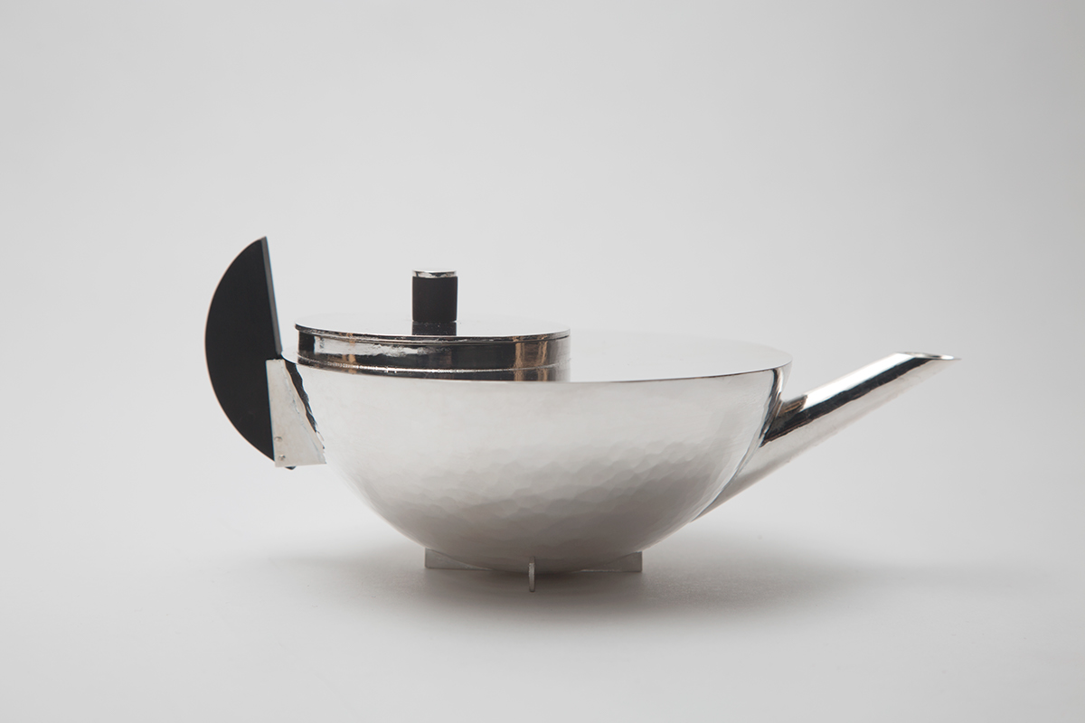 bauhaus metalsmithing tableware teapot tea infuser silver
