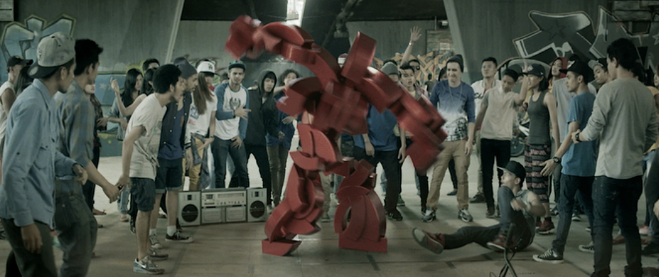 Character DANCE   breakers youth cigarette Gudang Garam robot transform