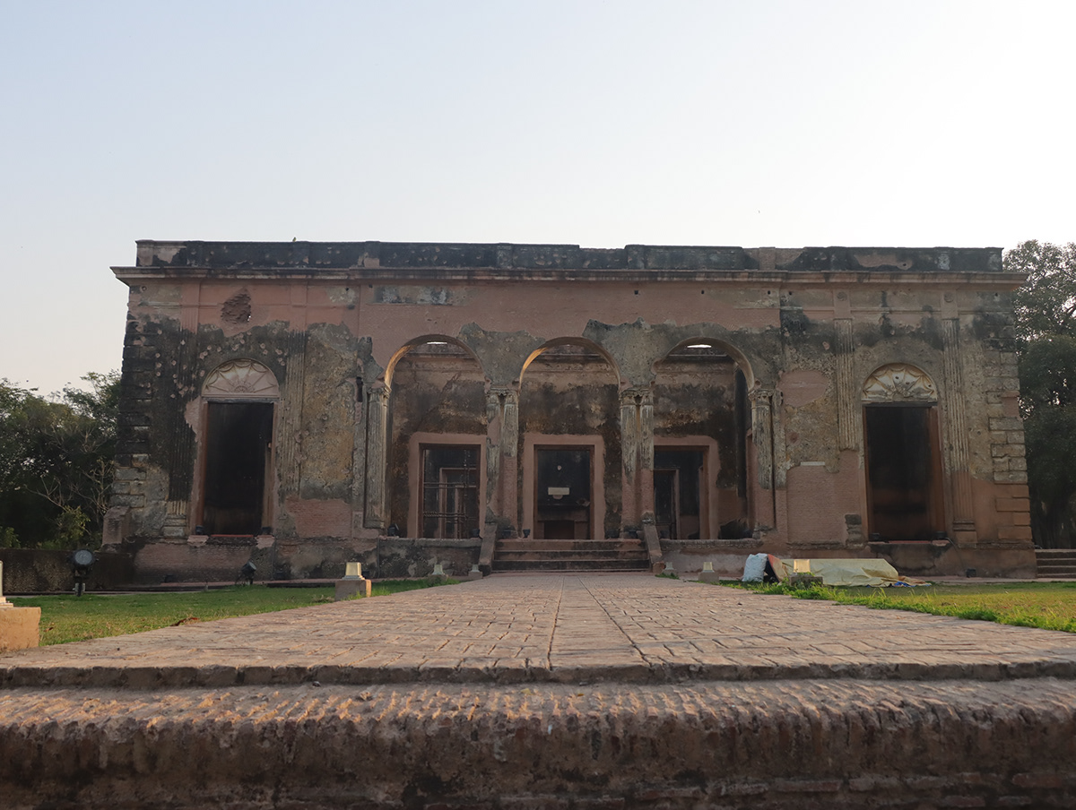 Lucknow architecture India recall buildings Travel travel photography BRITISH ERA histroy residency