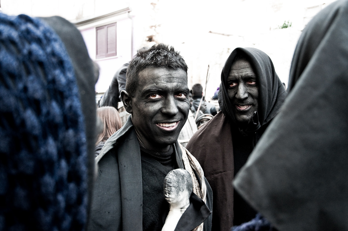 Lula sardinia sardegna Carnaval tradition masks bathiledu gattias