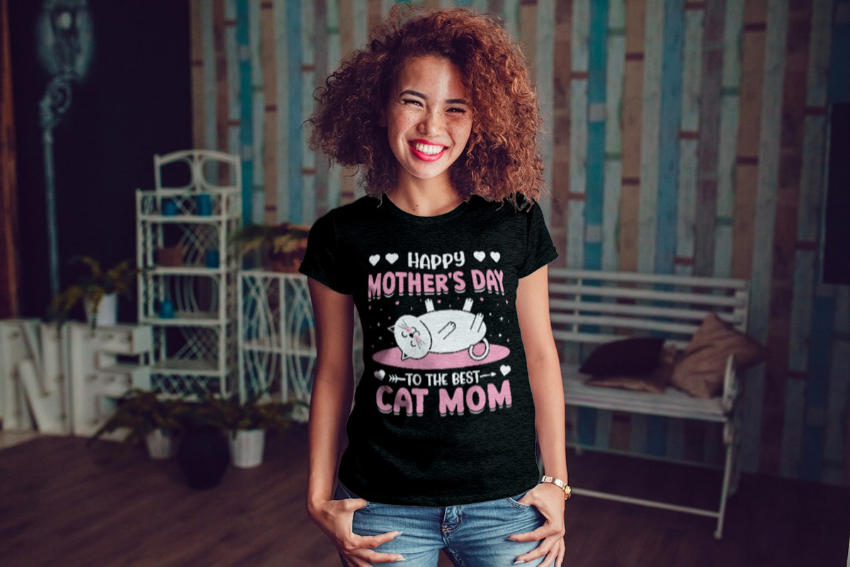 custom t shirt Mother's Day T-Shirt Design Cat motherhood graphic design  ILLUSTRATION  Pet Love Apparel Design Clothing
