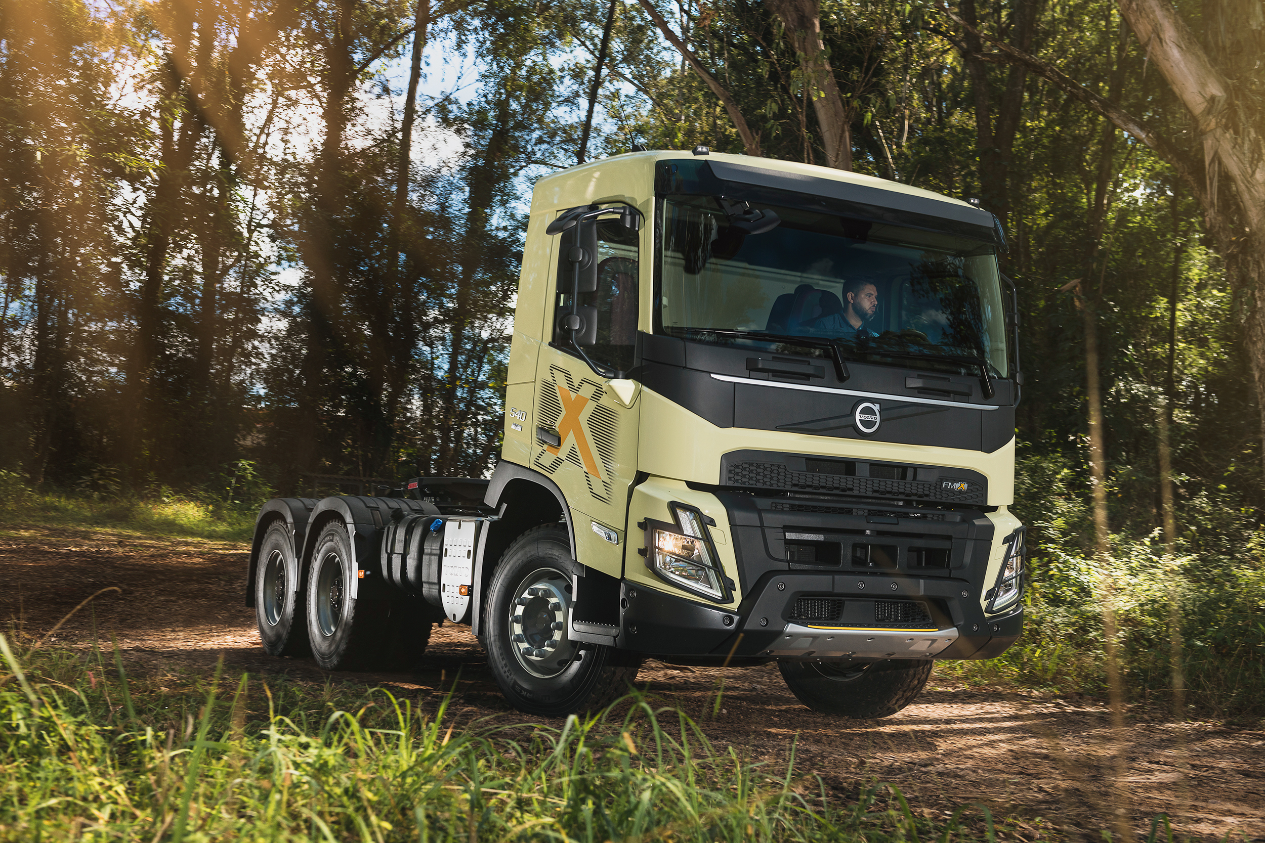 🚛 VOLVO FMX 540 2022 nova geração para enfrentar operações off