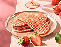 SOLES GAUFRETTE Strawberry Flavor Key Visual