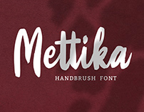 Mettika - Handbrush Font