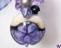 Very Violet.. Floral  Lampwork Earrings in Purpl3