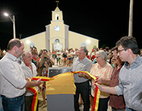 inaugura praça na localidade de Ponta da Serra
