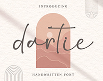 Dartie - Handwritten Font