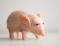 Sculpture of Pigmouse, fat and cute character