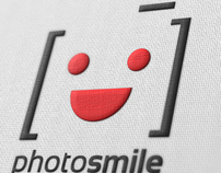 PhotoSmile Logo Template