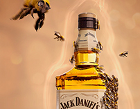 Bees - Jack Daniel's Honey
