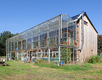 GREEN HOUSE by Superuse in site