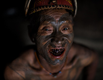 the last head hunters, konyak tribe warrior
