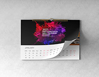 Free Horizontal Wall Calendar Mockup