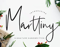 Marttiny Handwritten Font