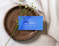 Bloomly