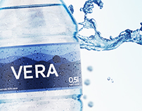 Vera water packshot