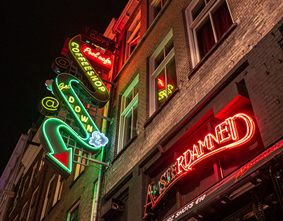 Photography // Neon Signs