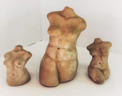 Clay female figures