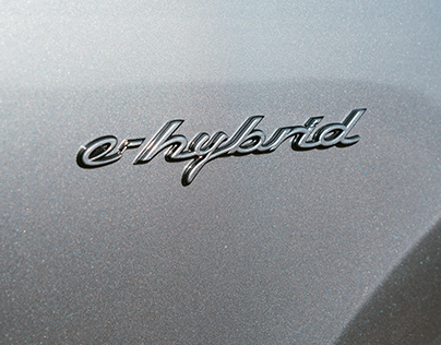 Porsche - Cayenne E-Hybrid