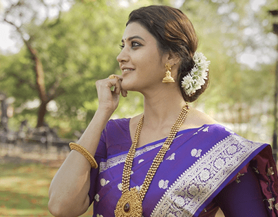 Poona Gadgil Jewellers AD Campaign Neha Indian