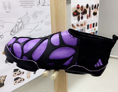 Thermoformed Shoe - Based on Rugby