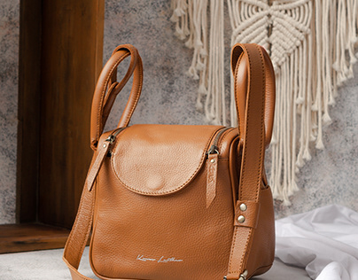 Leather Bag Product Photoshot