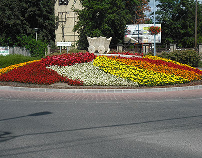 Traffic roundabout