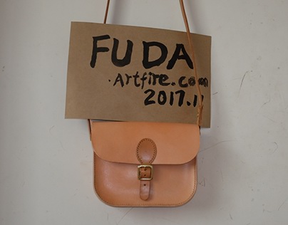 Handmade leather messenger bag for women