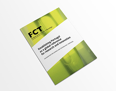 DESIGN // FCT tri-fold