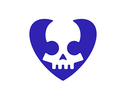 Skull Love Logo