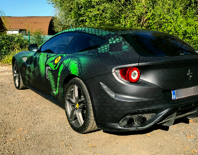 Ferrari FF snake