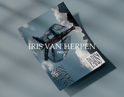 Flyer Iris Van Herpen