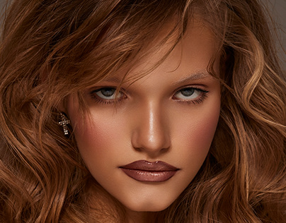 Redhaired Sorceress High-end Beauty Retouching