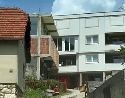 3- بيت في البوسنة