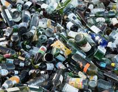 Vuelve el reciclaje de vidrio en bares ibéricos