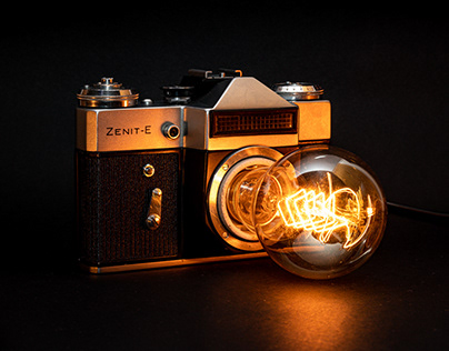 Vintage Zenit camera lamp DIY