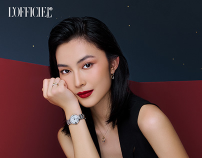 Helly Tong in Cartier Trinity