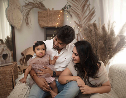 FAMILY PORTRAIT PHOTOGRAPHY IN BANGALORE