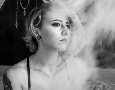 Autoportrait de fumée