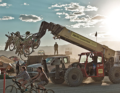 MAN V/S MACHINE – Burning Man 2016