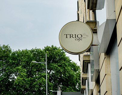 Logo (trio cafe )