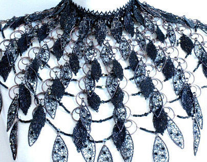 Black Swan (beaded, wirework, metalwork). Necklace