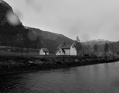 Picturesque Osterfjorden