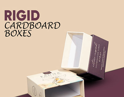 Rigid Boxes With Lids That Are Partly Covered