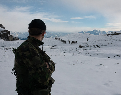 Swiss Armed Forces training in the alps