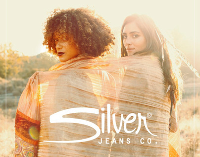 Silver Jeans Co. - In-store and online marketing