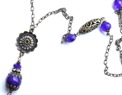 Necklace with blue beads