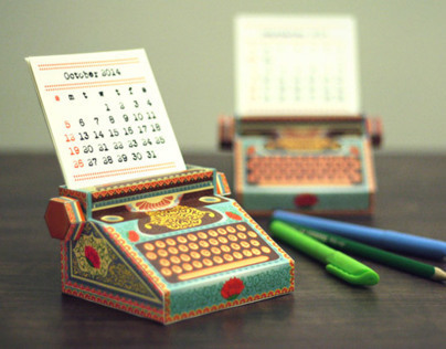 Colorful Mini Typewriter Calendar 2014: DIY paper